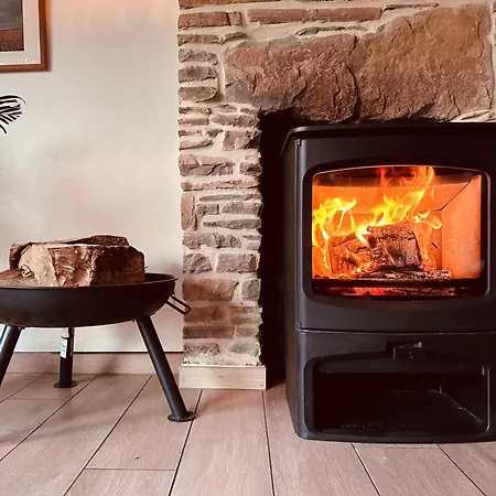 Casa de Férias Cocooning Near Dinant 300m From River Meuse